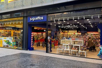 Juguettos se incorpora a Finestrelles Shopping Centre