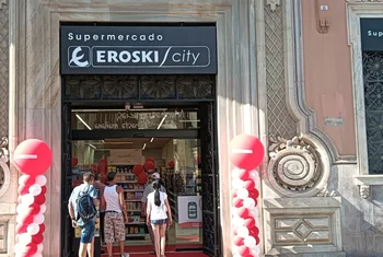 Eroski prevé abrir 54 nuevas franquicias en 2025 como parte de su plan de expansión