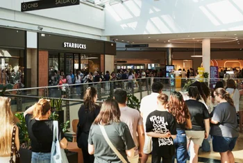 Starbucks abre en el centro comercial Berceo su primer local en La Rioja