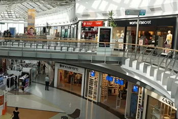 Banco Santander sube su apuesta por el retail con un fondo de 300 millones