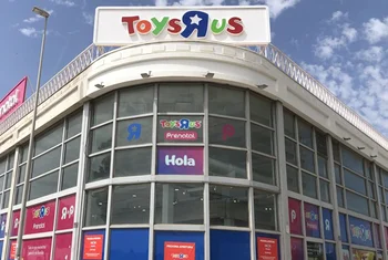 Toys “R” Us y Prénatal reabren su tienda en Alfafar con un espacio híbrido de 1.800 m2