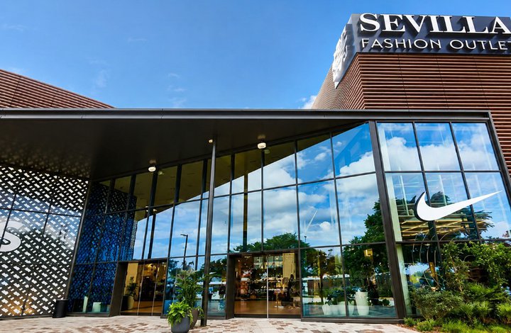 Ecoalf, Champions, The Body Shop y Encuentro Moda llegan a Sevilla Fashion Outlet