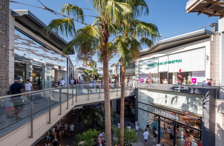 Carmila suma 35 nuevas firmas y renueva 12.500 m2 en sus centros comerciales