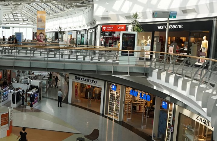 Banco Santander sube su apuesta por el retail con un fondo de 300 millones