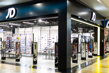 Dos nuevos operadores llegan a Plaza Éboli: JD Sports y Terranova