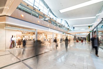 La temporada de rebajas comienza en Puerto Venecia