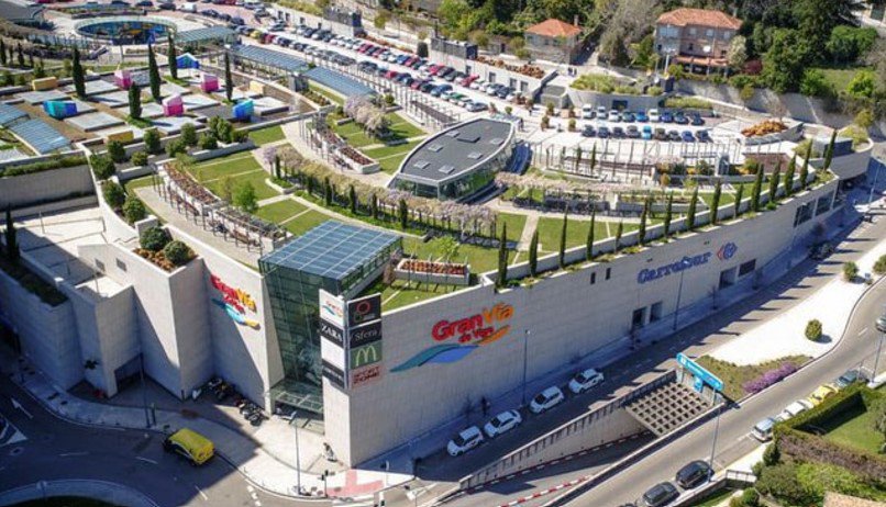 Adopt Parfums abre una nueva tienda en el  Centro Comercial Gran Vía de Vigo