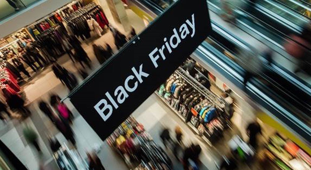 La afluencia a tiendas crece un 40,5% durante la semana del Black Friday