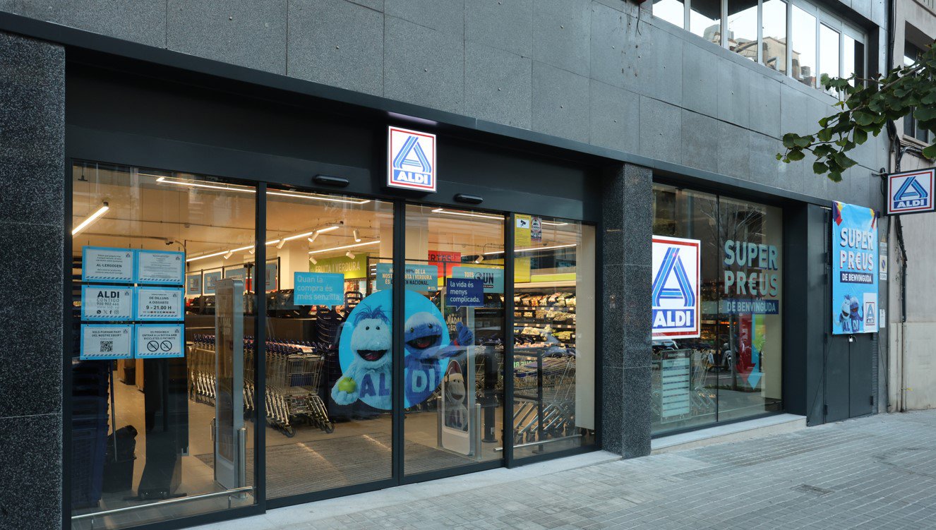 Aldi inicia 2025 con una nueva apertura en Barcelona