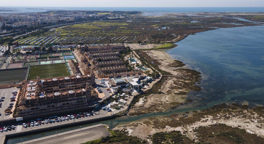 Bahía Sur alcanza la mayor afluencia de su historia con 8,5 millones de visitas en 2024