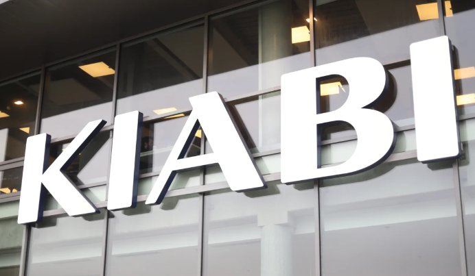 Kiabi reabre su tienda en Alfafar tras la DANA