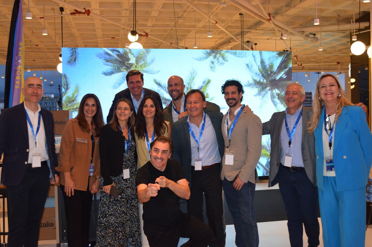 El Muelle reúne a más de 100 profesionales del retail y la hostelería en su primer Summit con Jordi Roca