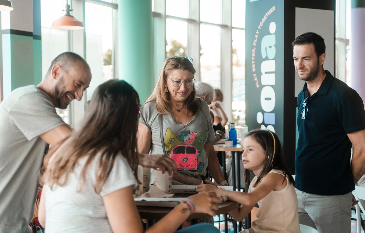 Ilusiona activa su campaña “Family Fun” para fomentar el ocio familiar en centros comerciales