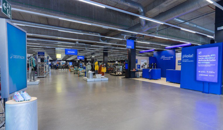 Decathlon moderniza más de 70 tiendas en España con una inversión de más de 38 millones