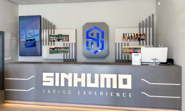 Sinhumo abre su duodécima tienda en Gines Plaza