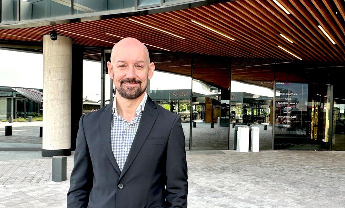 Ricardo López asume la dirección de LaFinca Grand Café