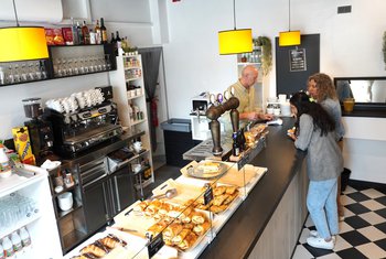 Di Garda abre su segunda cafetería en Zaragoza en Los Porches del Audiorama