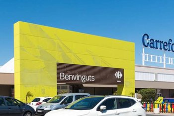 Vapessence inaugura una nueva tienda en el centro comercial Carrefour Alfafar