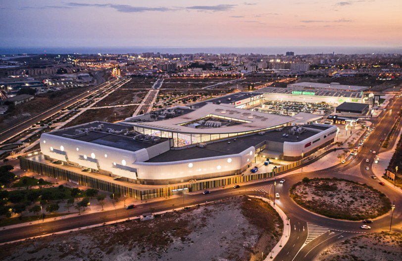 Bogaris impulsa más de 237.000 m2 de nueva SBA retail en España y Portugal