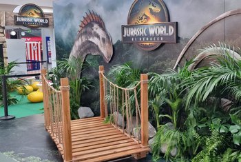 Las Rosas acoge una experiencia inmersiva de 'Jurassic World'