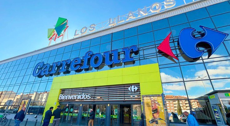 Los Llanos completa su ocupación con la entrada de nuevos operadores de gran consumo, restauración y belleza