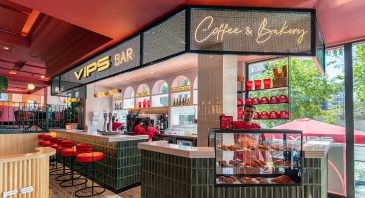 VIPS estrena en Madrid su primer restaurante con una barra 100% bakery