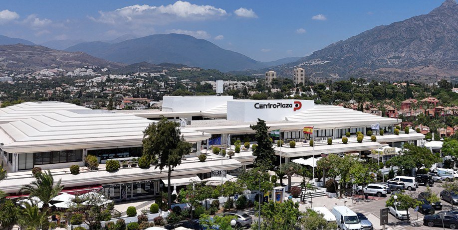 Centro Plaza celebra su 35 aniversario con una nueva imagen y un proyecto de reforma integral