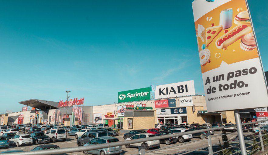 Óptima Global Services gestionará el parque comercial Guadaíra tras su adquisición por Iroko Zen