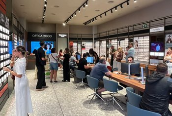 OPTICA2000 se estrena en Granada con un nuevo espacio en Nevada Shopping