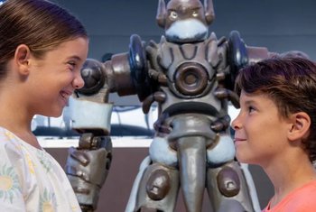 Los robots invaden el centro comercial Torrecárdenas