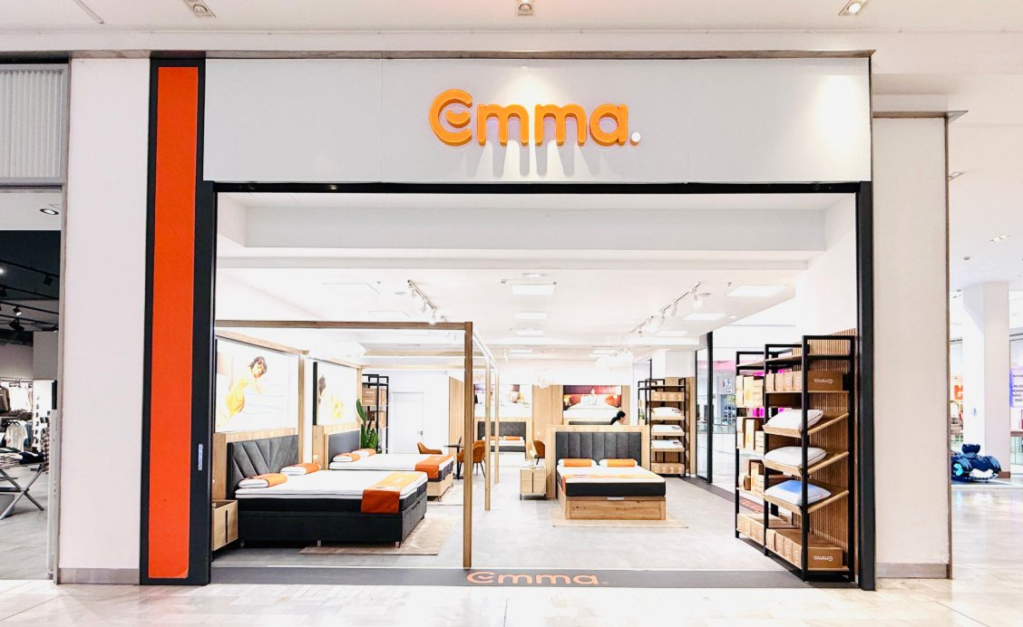 Los Arcos incorpora tres marcas a su mix