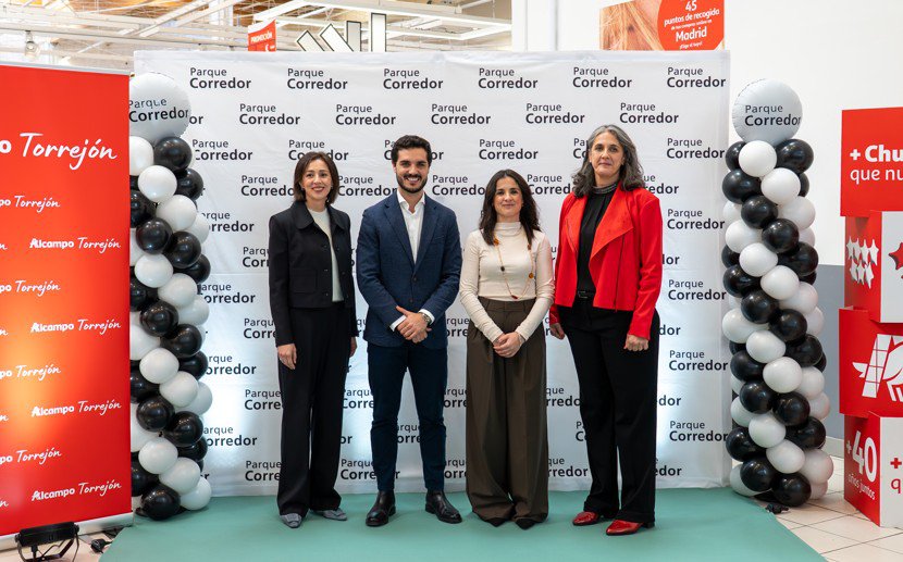 El alcalde de Torrejón visita Parque Corredor con motivo de su 30º aniversario