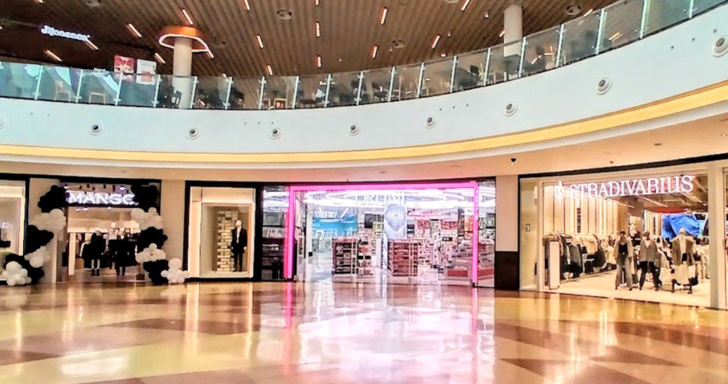 Área Sur refuerza su mix con más operadores y tiendas renovadas