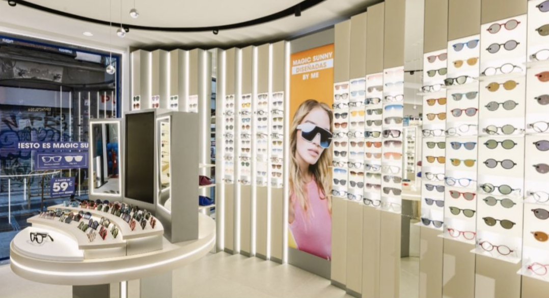 Alain Afflelou estrena en España su primera Magic Afflelou