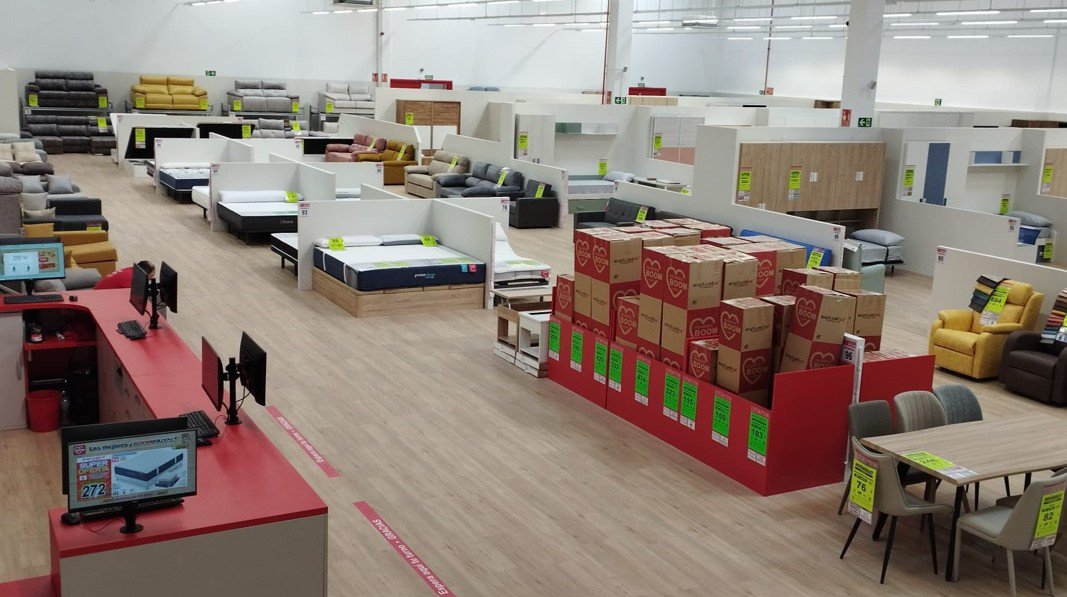 Muebles Boom inaugura dos puntos de venta en los parques comerciales Myo y Oalma Center