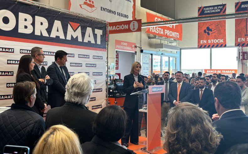 Obramat abre en LUZ Shopping su segundo punto de venta en Cádiz