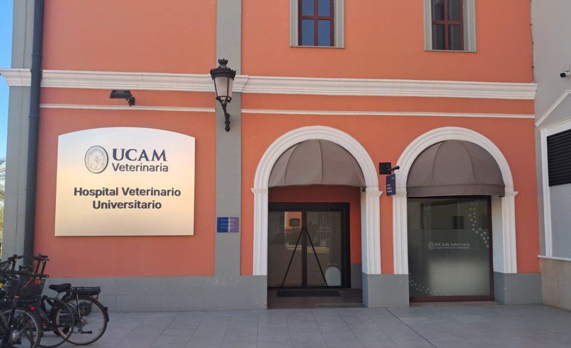 La Noria inaugura el hospital universitario veterinario de la UCAM