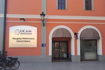 La Noria inaugura el hospital universitario veterinario de la UCAM