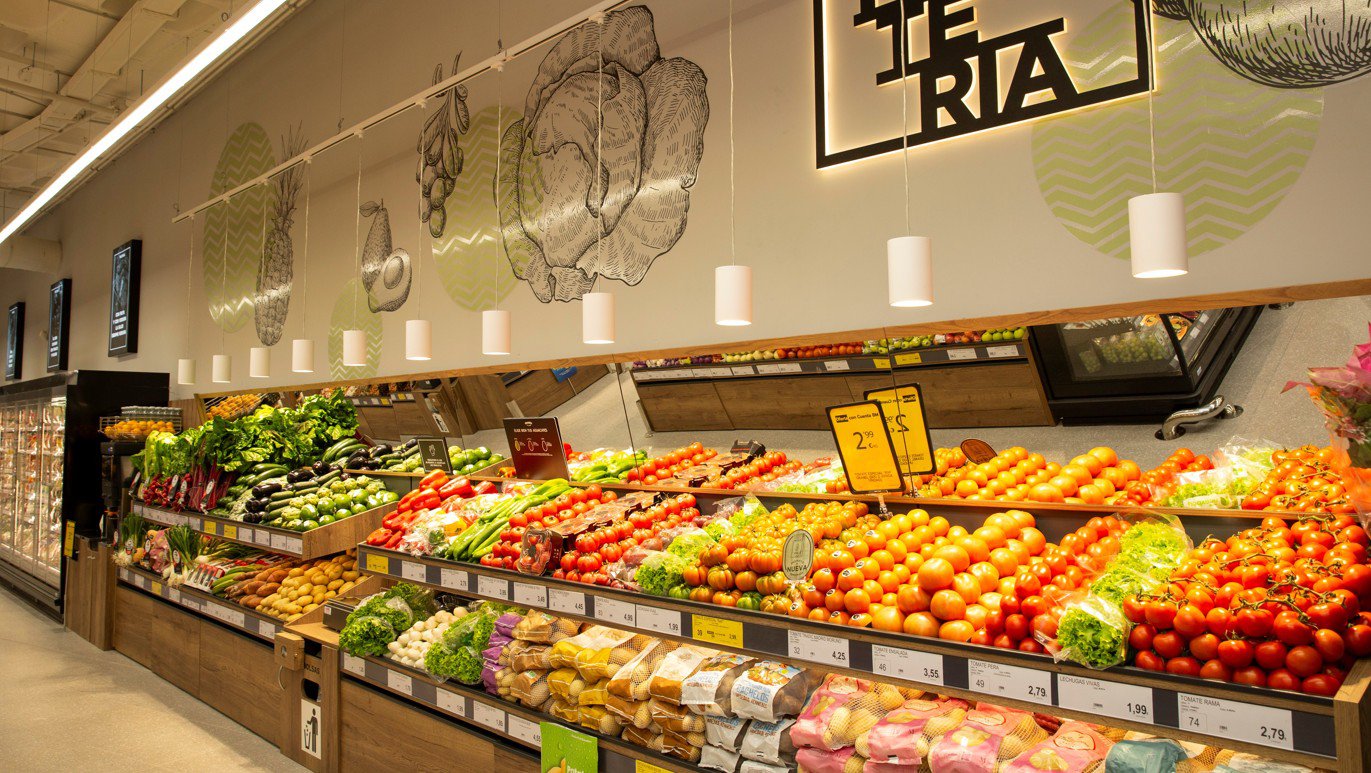 BM instala un supermercado en el centro comercial La Gazuela