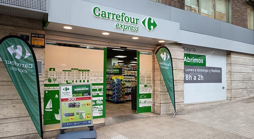 Carrefour se expande con tres aperturas simultáneas
