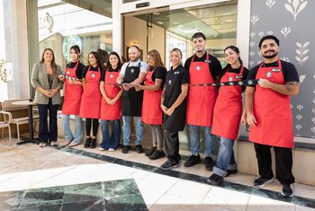 Starbucks abre su octavo local en Tenerife en Safari Shopping Center