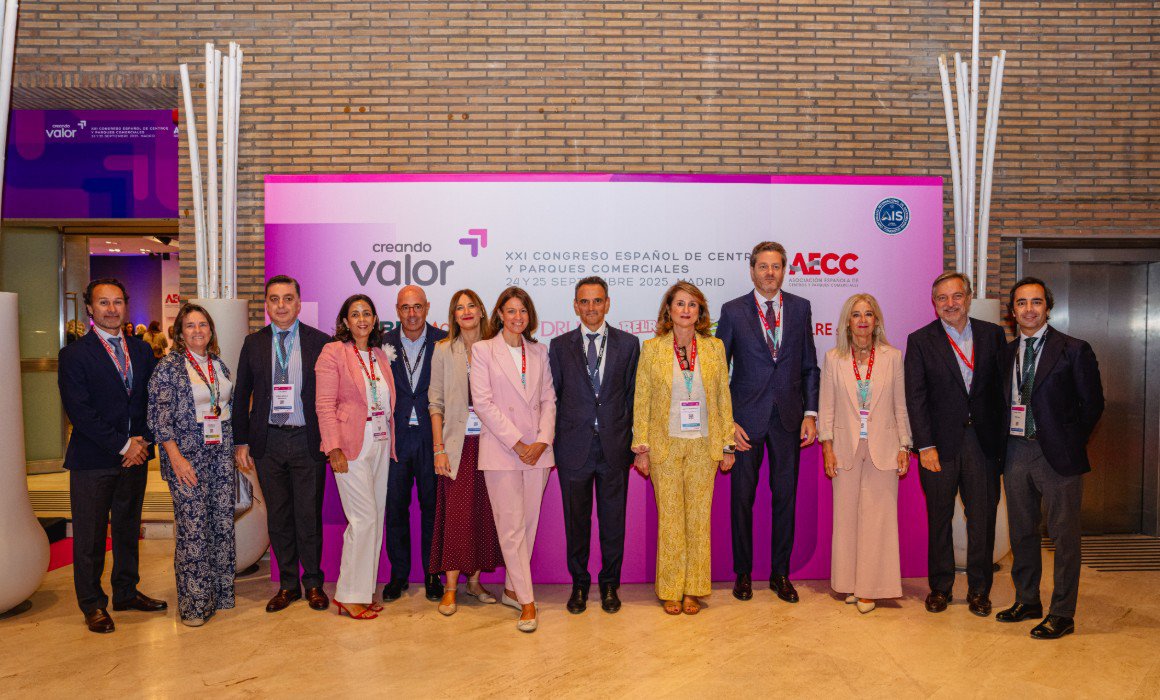 Autoridades durante la inauguración del Congreso.