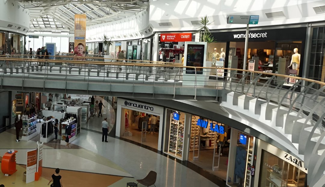 Banco Santander sube su apuesta por el retail con un fondo de 300 millones