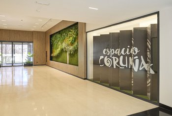 Espacio Coruña alquila 3.300 m2 de usos mixtos y negocia la llegada de un nuevo cine