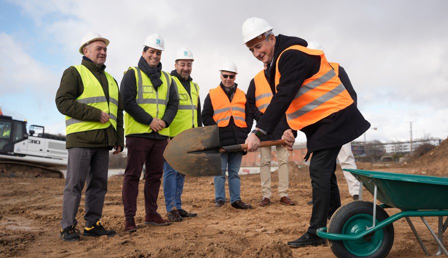 Arrancan las obras de un nuevo parque comercial en Colmenar Viejo