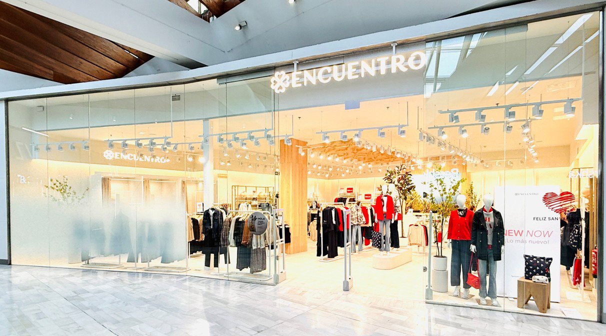 Los Arcos refuerza su mix de moda con Encuentro, Women’secret y Parfois