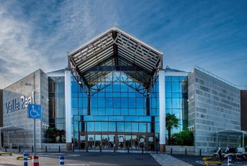 Sonae logra ventas en el mercado español de 1.579 millones de euros en 2025