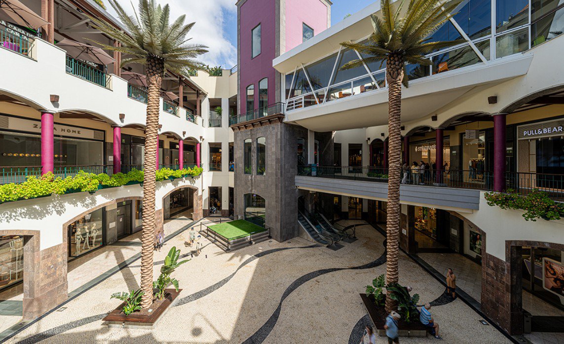 Savills gestionará cuatro activos de Castellana Properties en Portugal