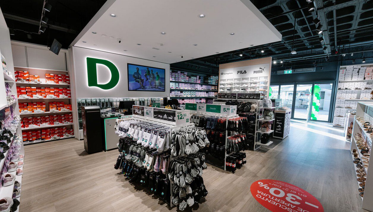 Deichmann alcanza las siete tiendas en Canarias con una apertura en El Trompo