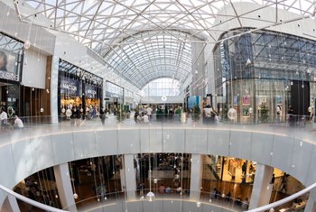 Los domingueros vuelven a Diagonal Mar con shopping, ocio y gastronomía